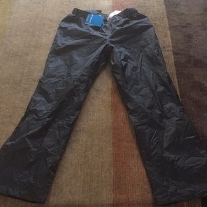 NWT Columbia black rain pants size women’s med